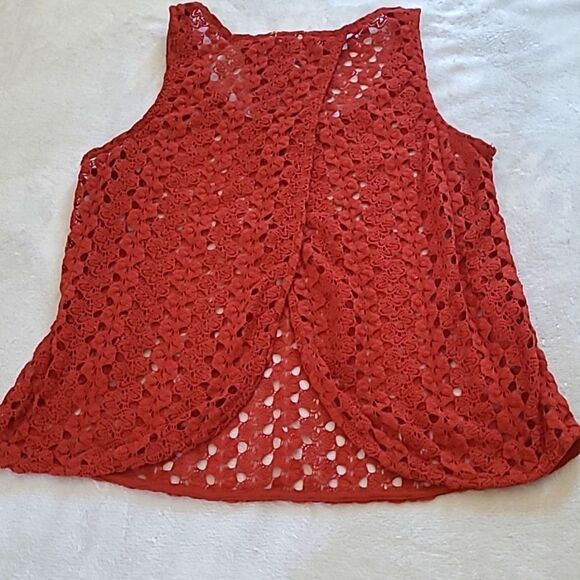 Mimi Chica Women's XS Crochet Rusty Red Overlay Tank Top Criss Cross Back Boho - Picture 13 of 15